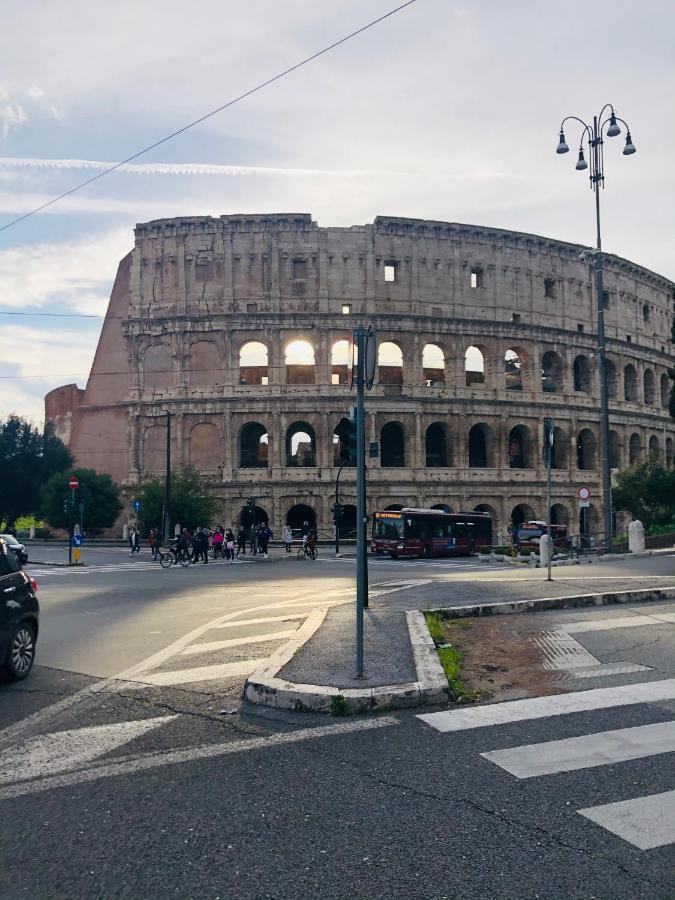 Colosseo Ohana Suite Intero Appartamento Open Space Řím Exteriér fotografie